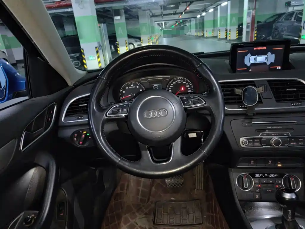 Audi Q3 2016 35 TFSI Fashion фото 3