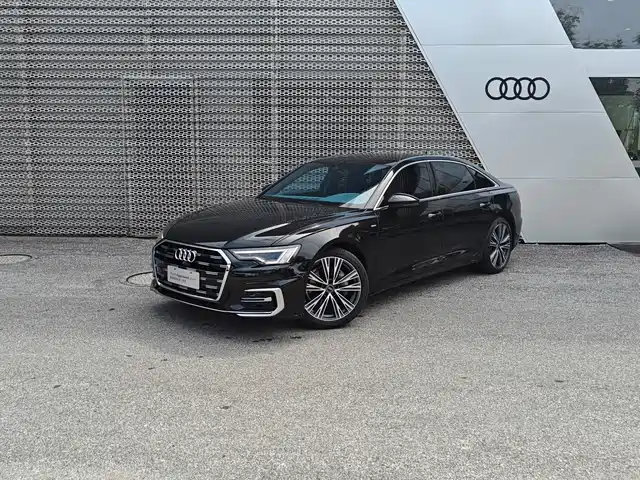 Audi A6L 45 TFSI quattro, Select Dynamic