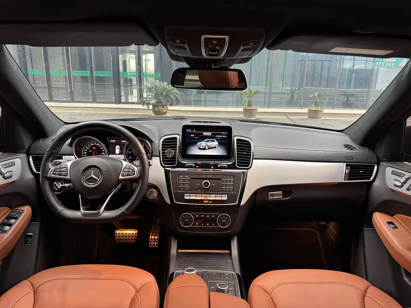 Mercedes-Benz GLE AMG 2017 AMG GLE 43 4MATIC фото 9