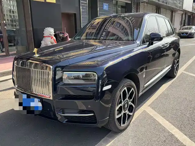 Rolls-Royce Cullinan 2018 4-Seater Version