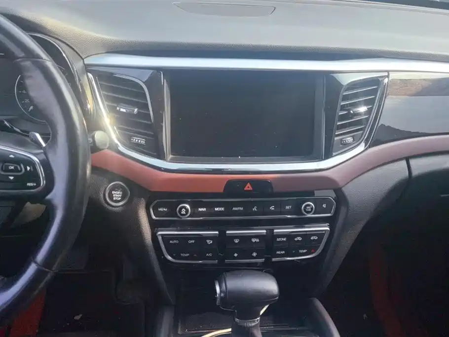 GAC Trumpchi Trumpchi GS8 2019 390T 2WD Luxury Smart Connect Edition (7-seater) фото 13
