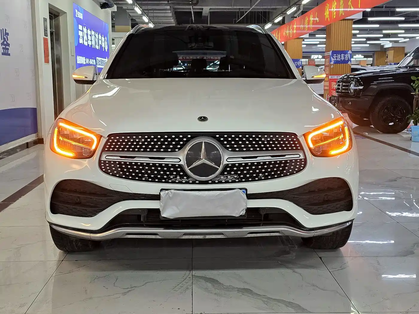 Mercedes-Benz GLC 2021 GLC 260 L 4MATIC Luxury фото 2