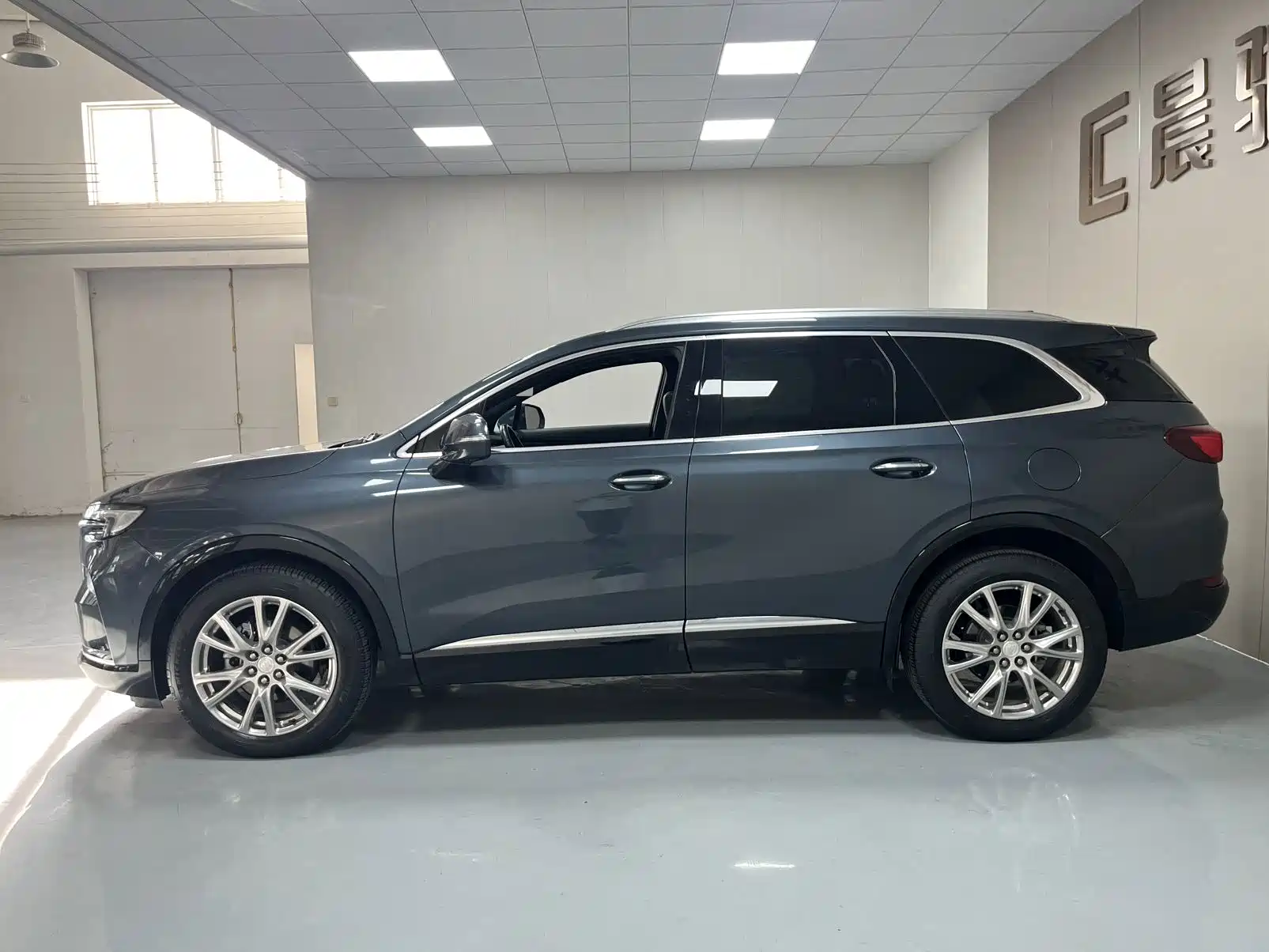 Фото 14 - Buick Enclave