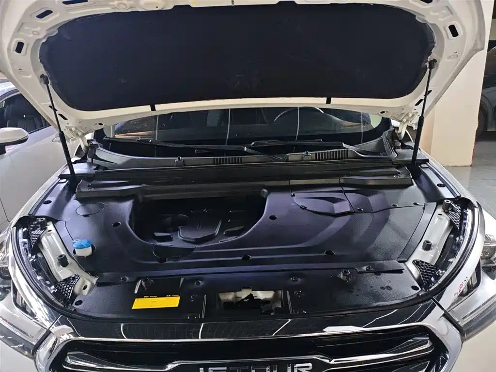 Jetour X90 2019 2019 1.5T Auto Smart 7-seater China V