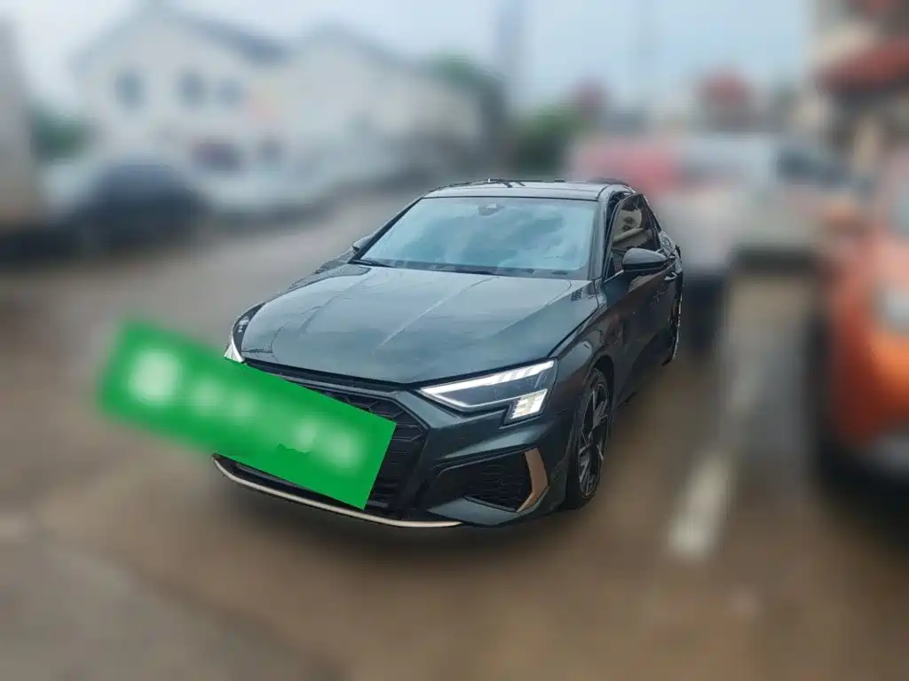 Фото 1 - Audi A3