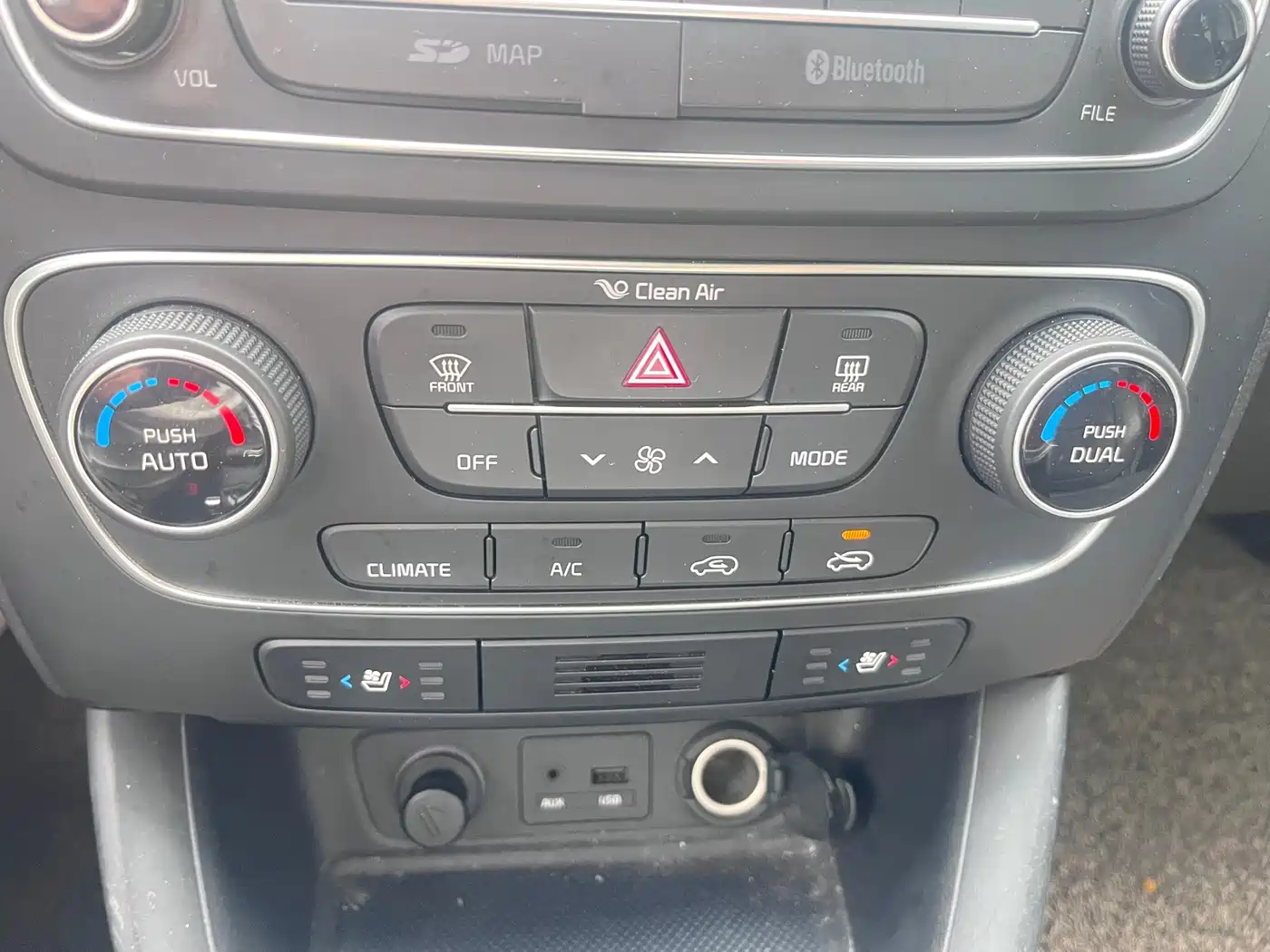 Kia Sorento 2014 2013 2.4L 7-seater Gasoline Premium Version China IV