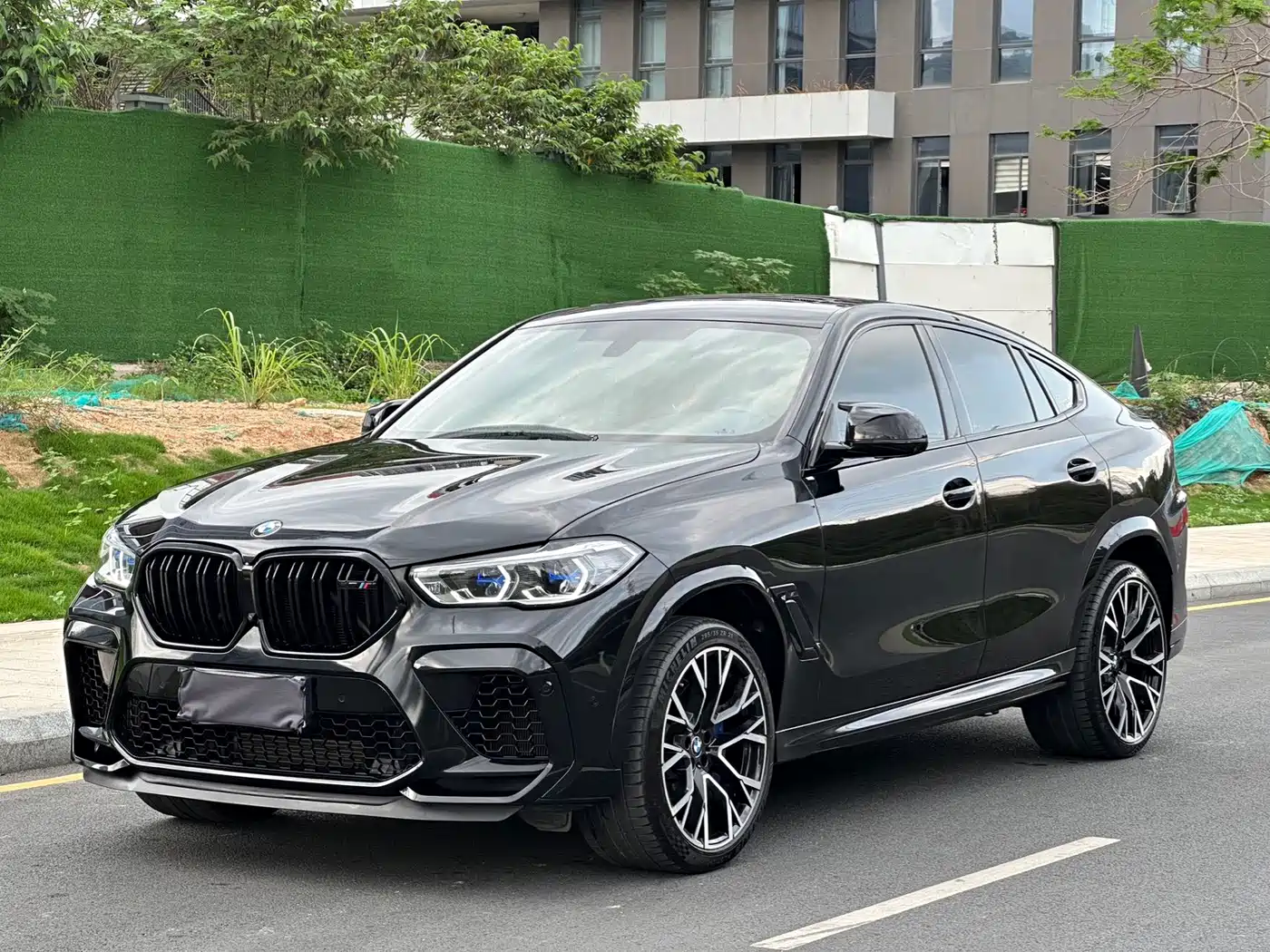 BMW X6 M 2022 2022 X6 M