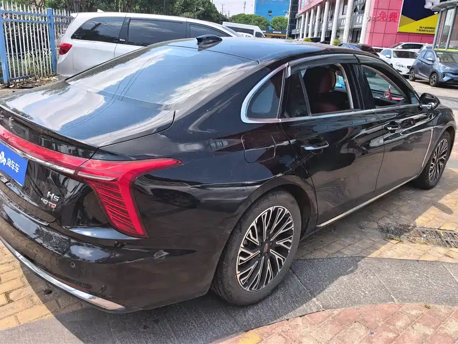 Hongqi H5 2024 2.0T Automatic Smart Connect Flag Smooth Edition фото 3