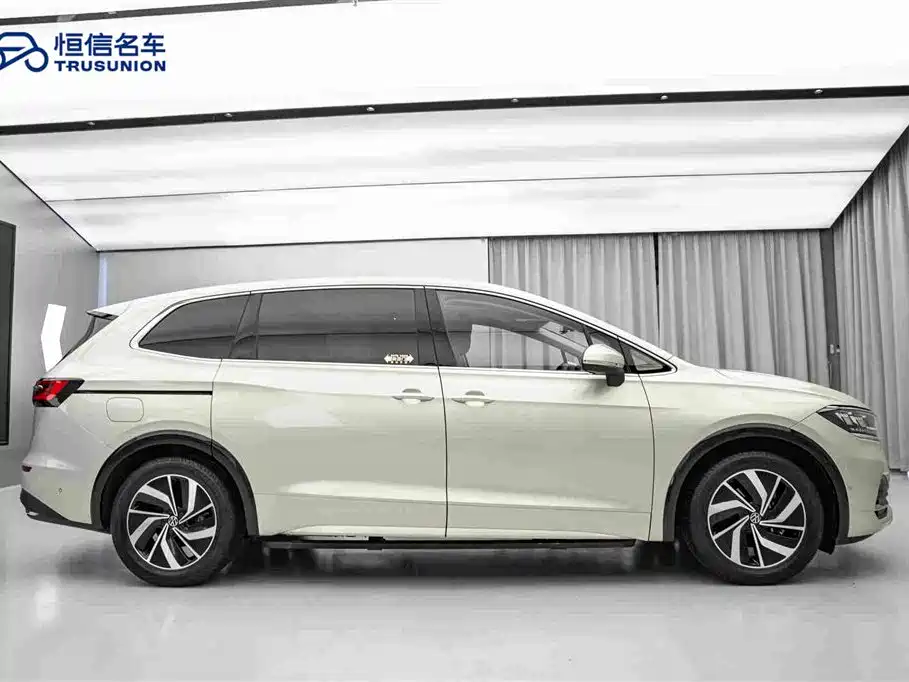 Volkswagen Viloran 2020 2020 330TSI Luxury Edition