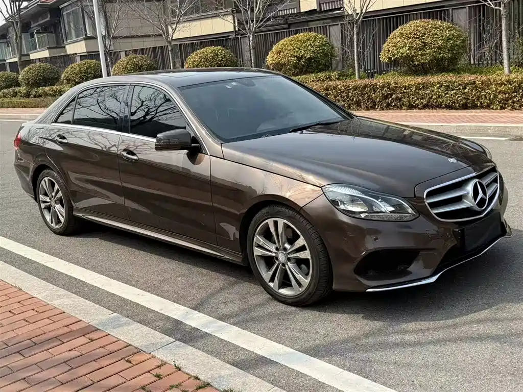 Mercedes-Benz E-Class 2014 Facelift E 260 L Sport фото 23