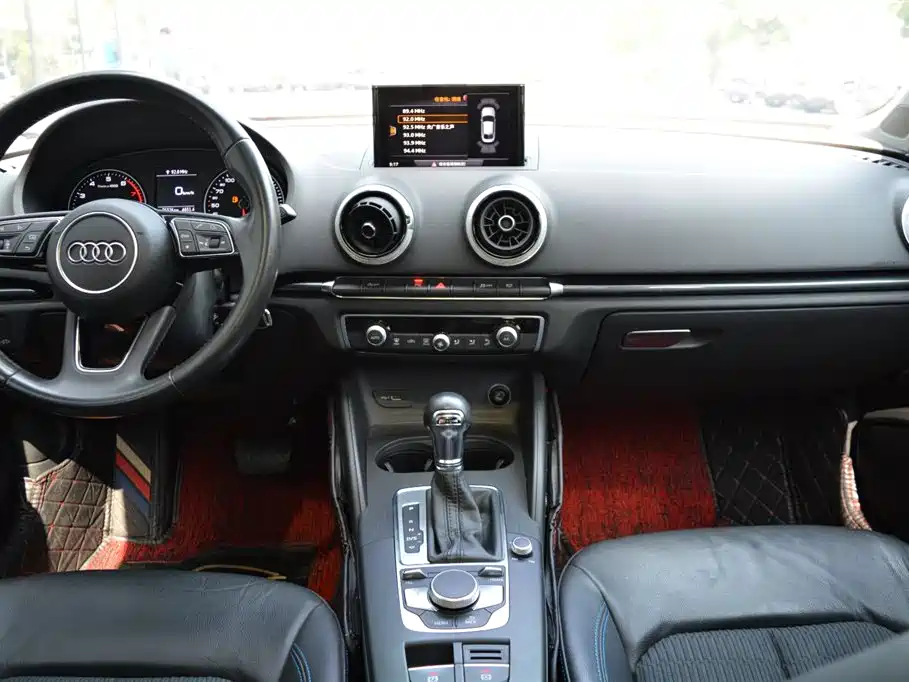 Audi A3 2019 Limousine 35 TFSI Fashion China V фото 10