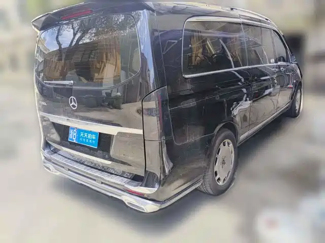 Mercedes-Benz Vito 2018 2.0T Elite Edition 7-Seater China V — фото 2