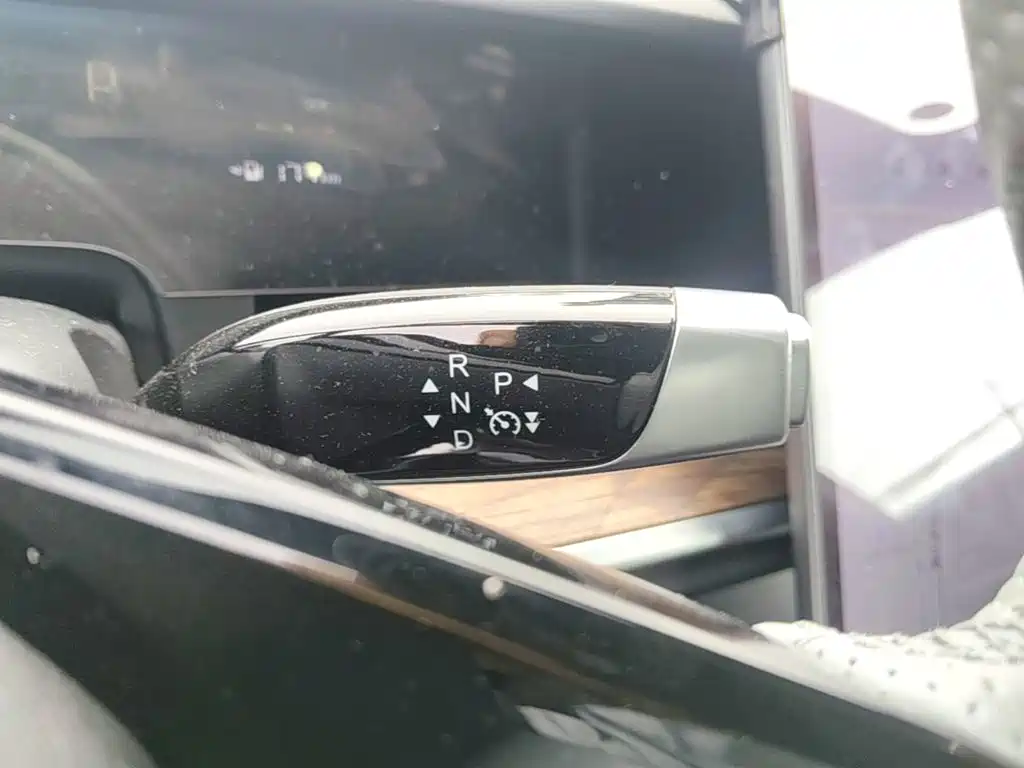 Nezha Auto Nezha S 2023 2023 Pure Electric 520km RWD Lite Edition