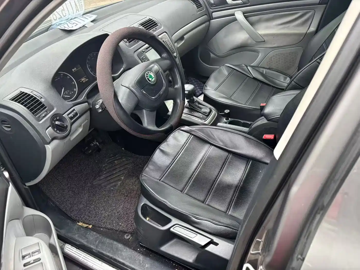 Škoda Octavia 2013 1.6L Automatic Elite Edition фото 3