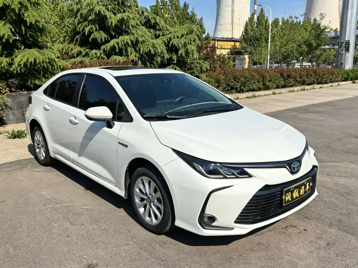 Toyota Corolla 2023 1.8L Smart Hybrid Dual Engine Elite Edition фото 3