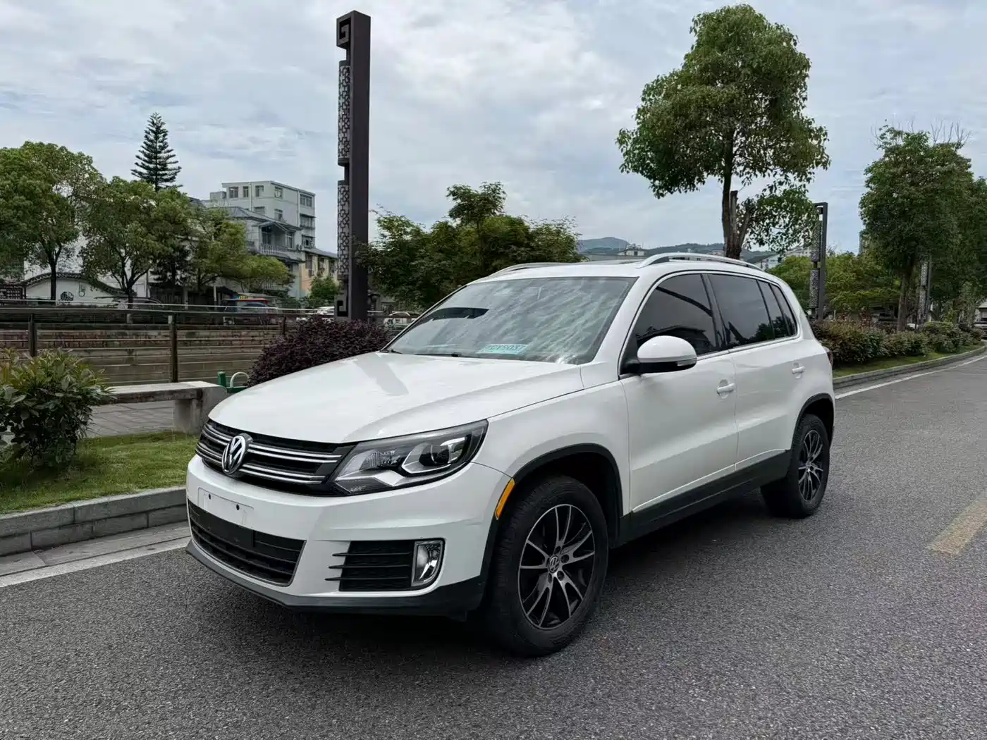 Volkswagen Tiguan 2015 1.8TSI Automatic 2WD Highline