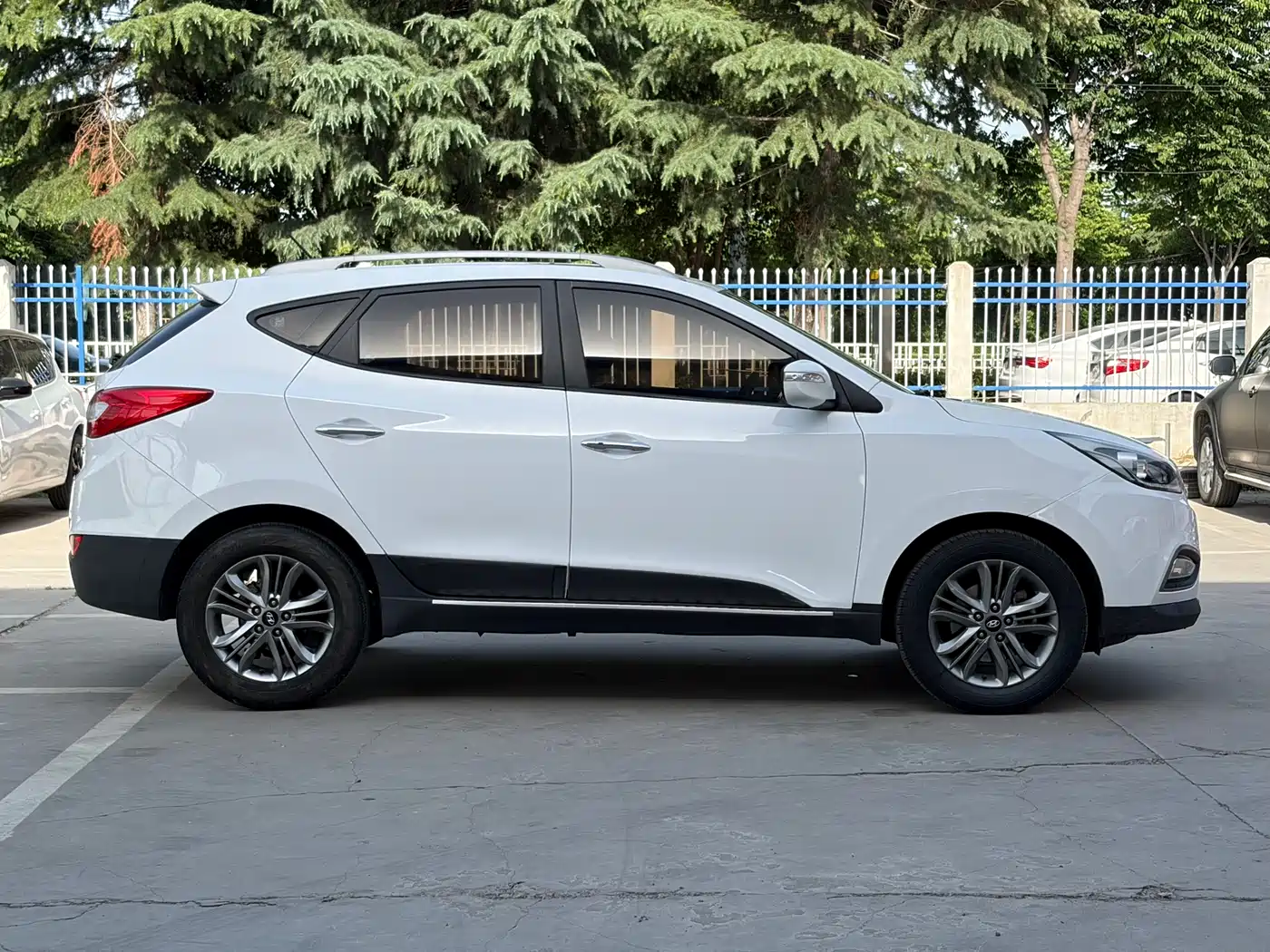 Hyundai Beijing Hyundai ix35 2013 2.0L Auto 2WD Smart GLS China IV фото 16