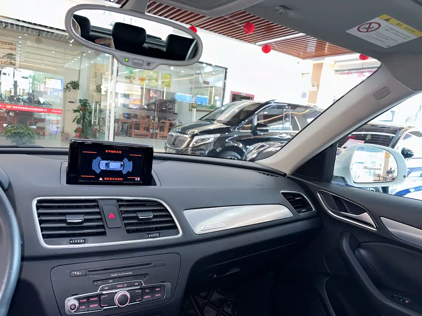 Audi Q3 2015 35 TFSI quattro Technology фото 9
