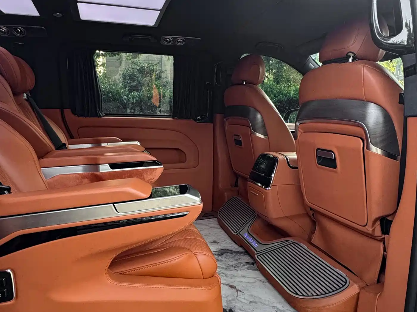 Mercedes-Benz Vito 2021 2.0T Business Edition 7-seater фото 18