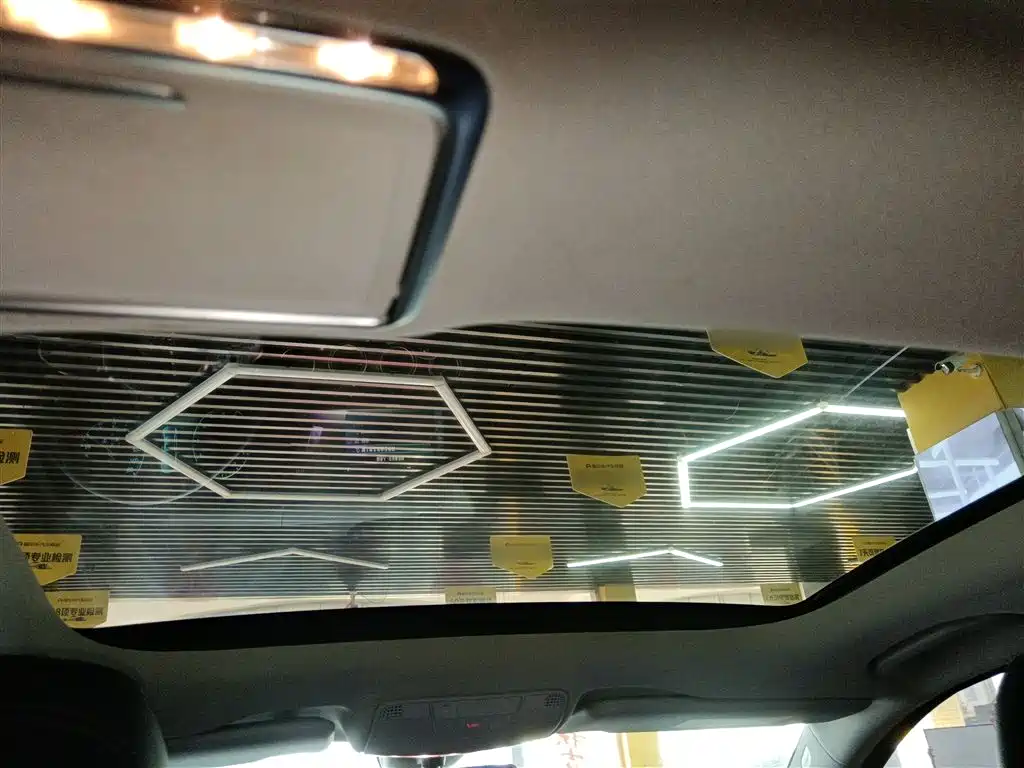 Mercedes-Benz E-Class 2019 Facelift E 300 L Sport Fashion фото 14