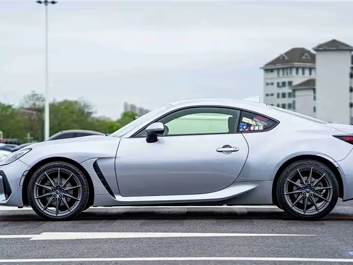 SUBARU BRZ