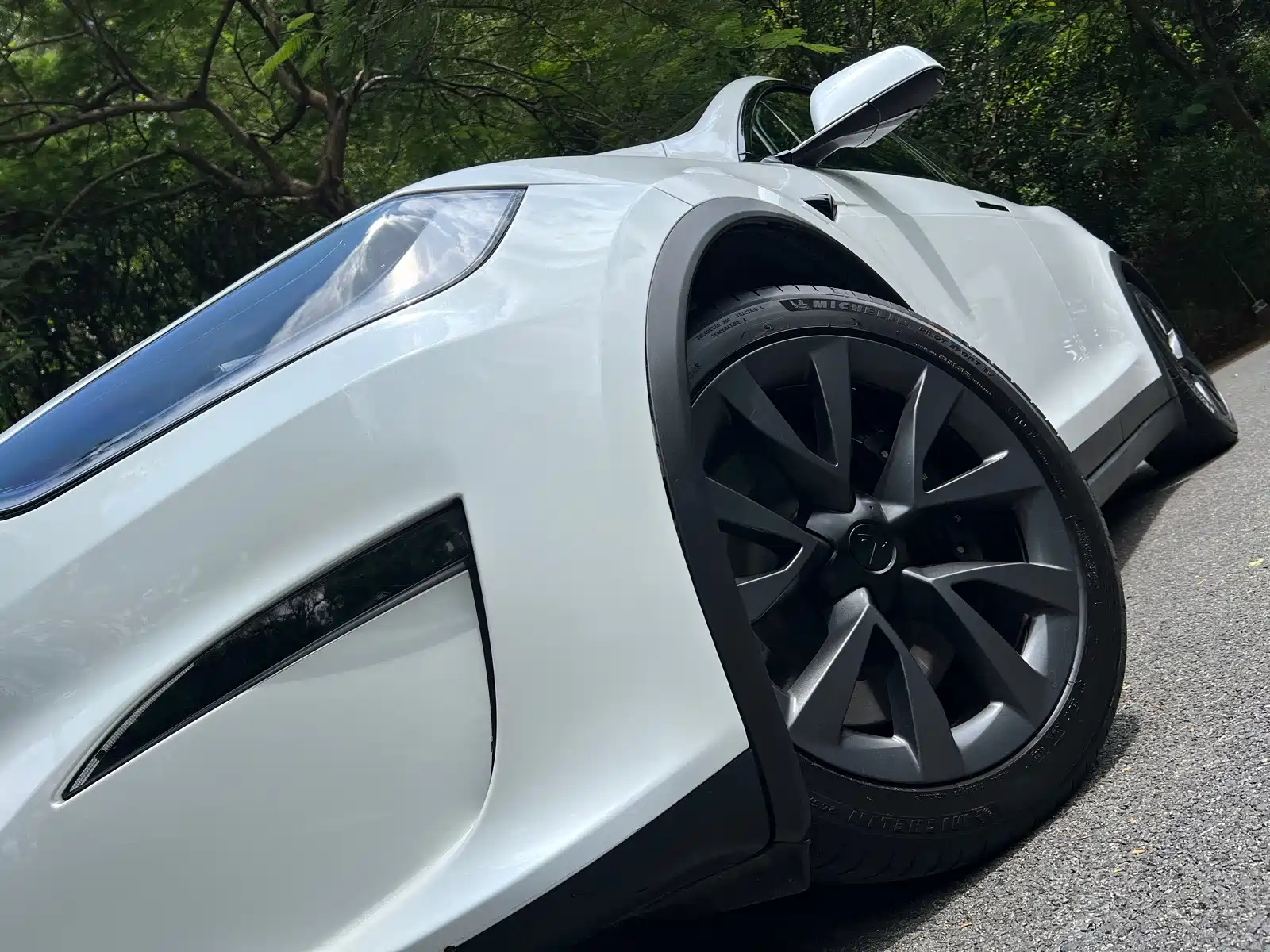 Фото 6 - Tesla Model X