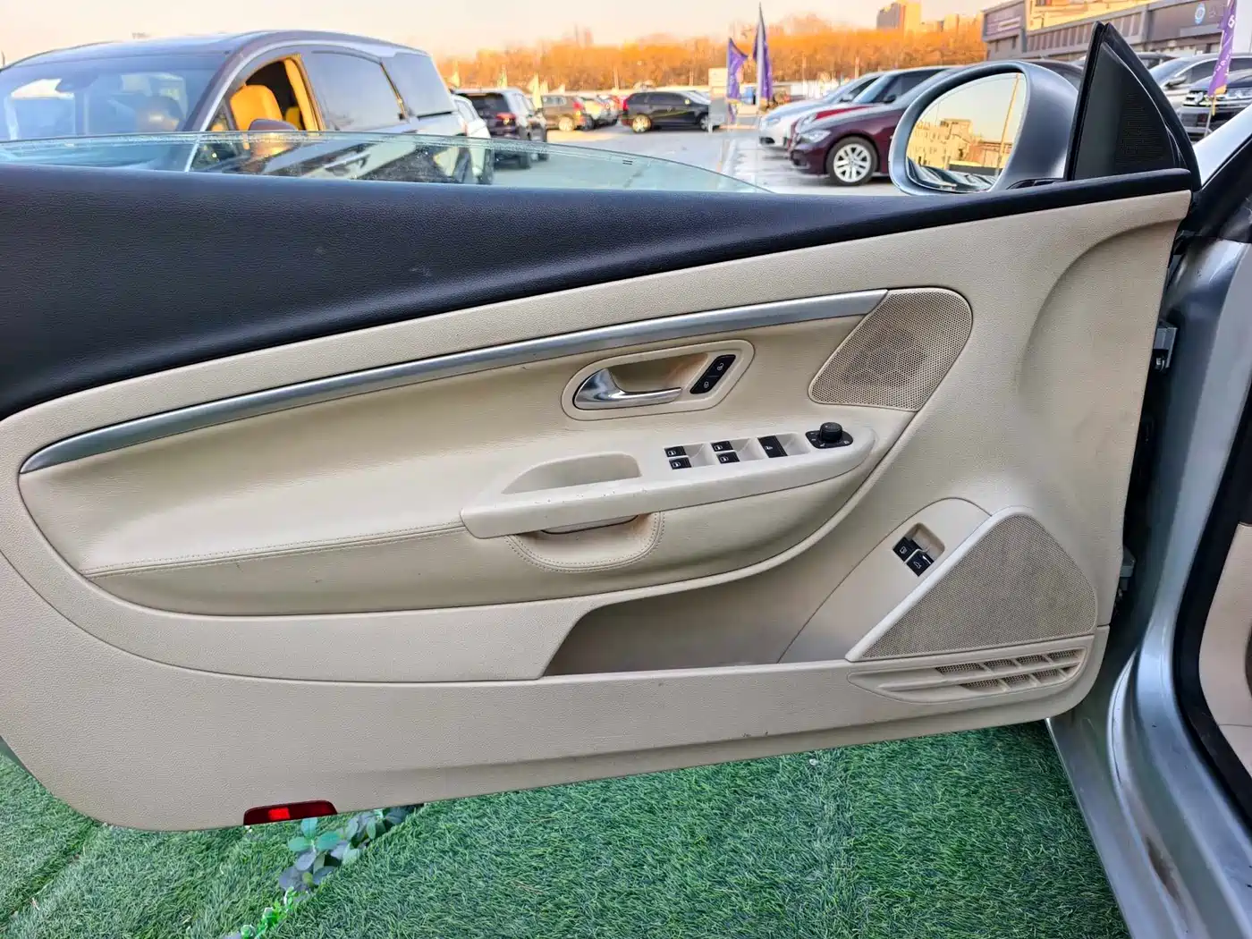 Volkswagen Eos 2008 Model 2.0TSI DSG фото 9