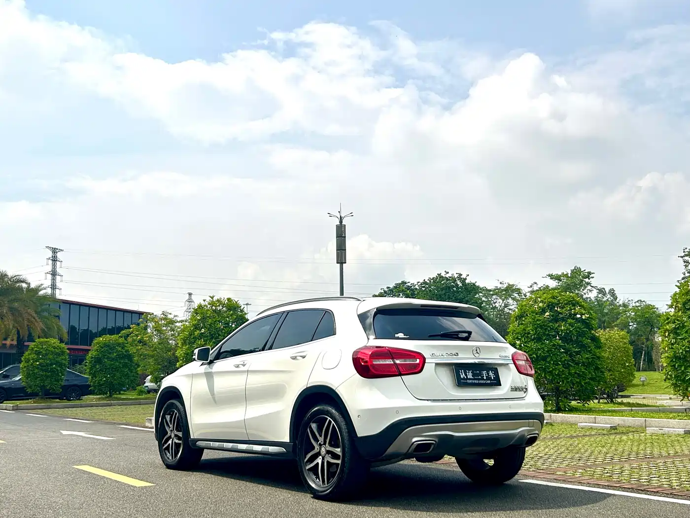 Mercedes-Benz GLA 2016 GLA 220 4MATIC Fashion фото 6