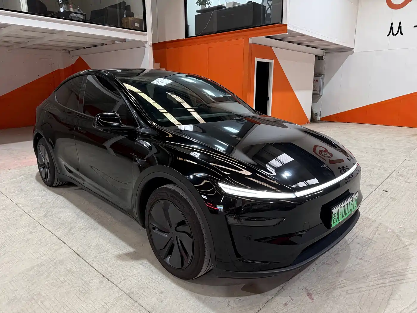 Tesla Model Y 2026 2026 Rear-Wheel Drive