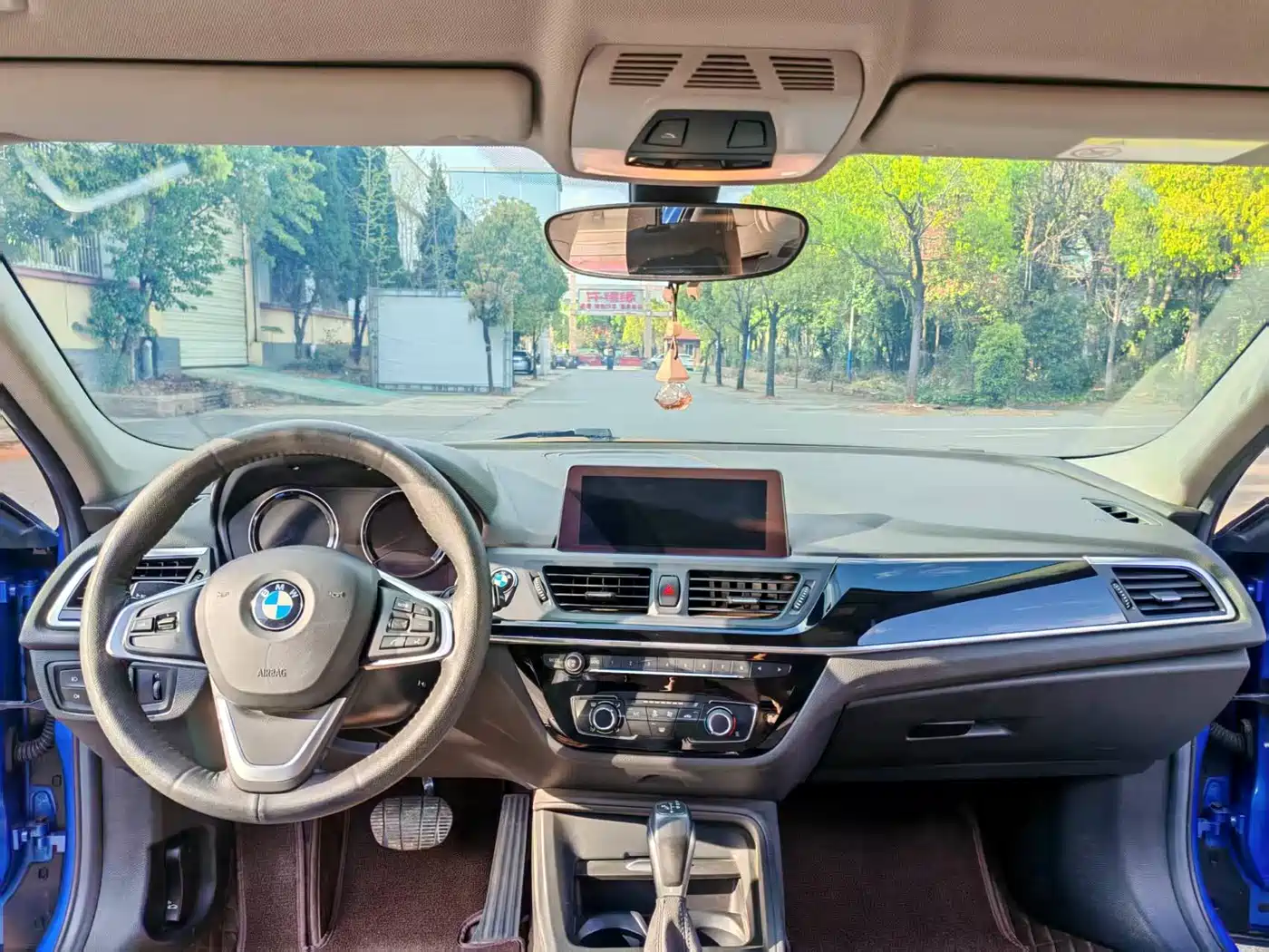 BMW 1 Series 2019 118i Fashion Edition фото 4
