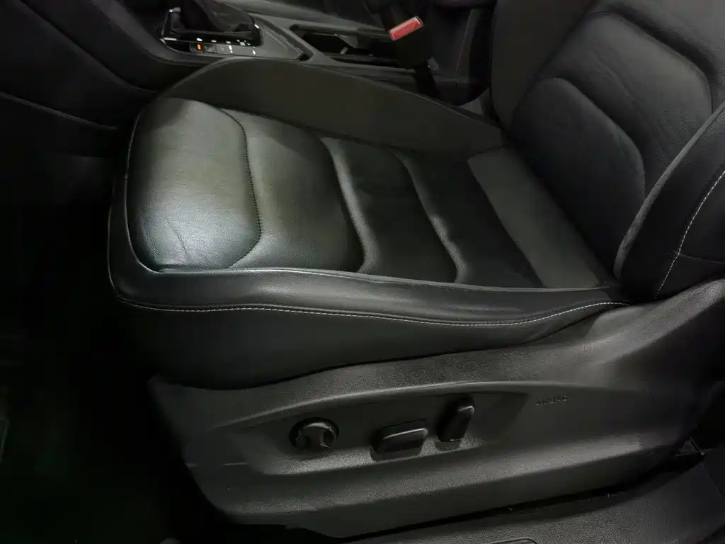 Volkswagen Tiguan L 2018 330TSI Automatic 2WD Luxury Edition фото 20