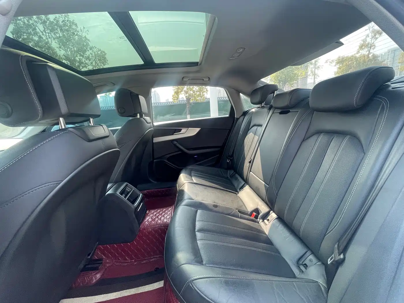 Audi A4L 2020 40 TFSI Fashion Dynamic Edition фото 8