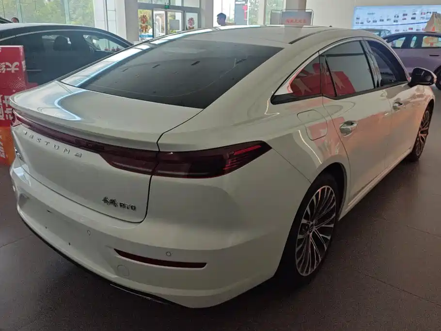Besturn B70 2025 2024 Model Soaring Dragon Edition 1.5T Pioneer