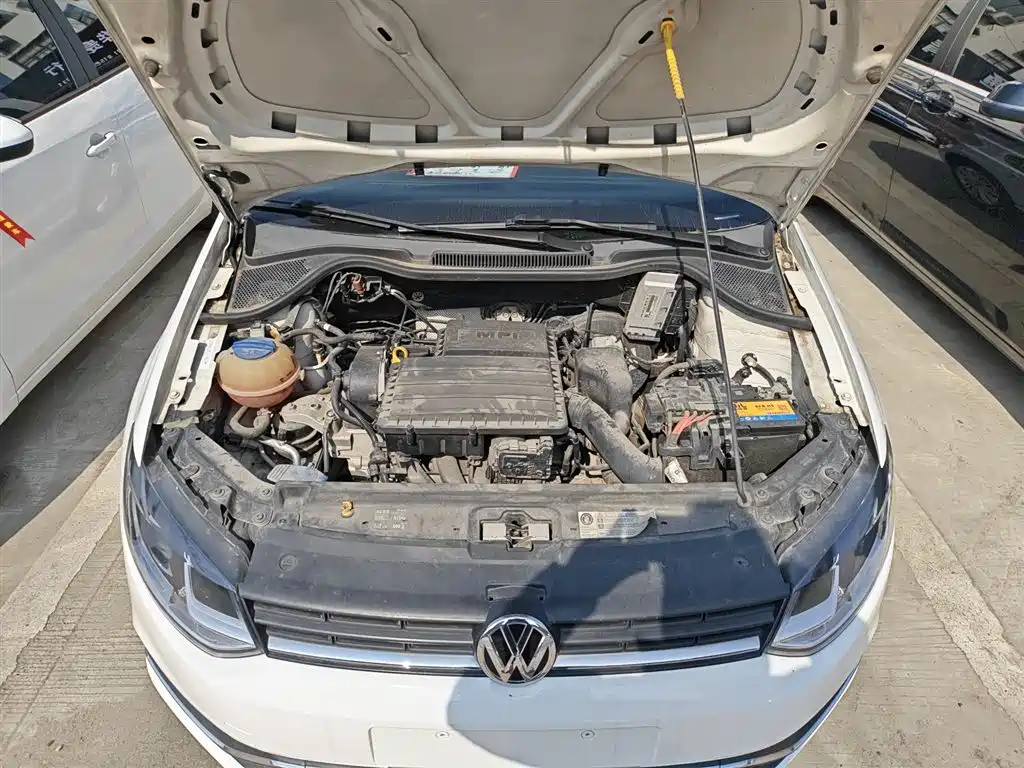 Volkswagen Polo 2018 1.5L Auto Comfort фото 16