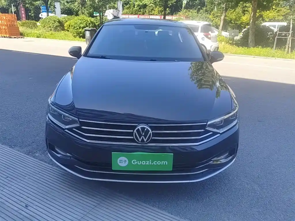 Volkswagen Magotan 2020 280TSI DSG Comfort фото 3