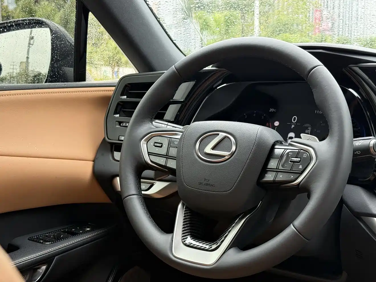 Lexus RX 2025 350h 2WD Joy Edition фото 9