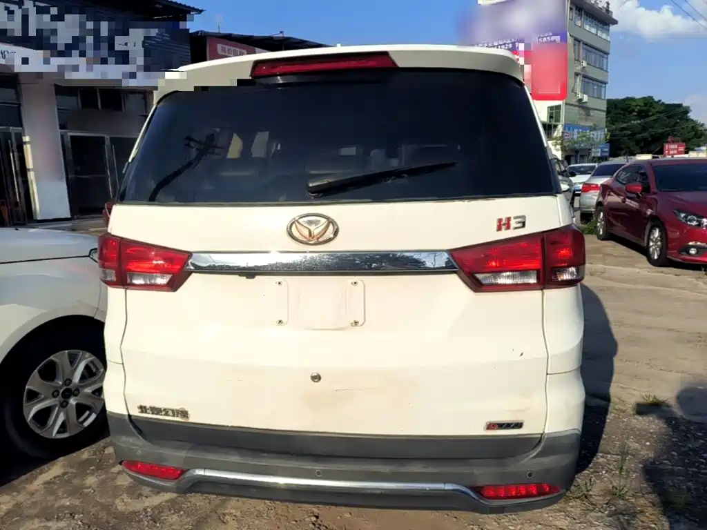 Фото 6 - BAIC Huansu H3