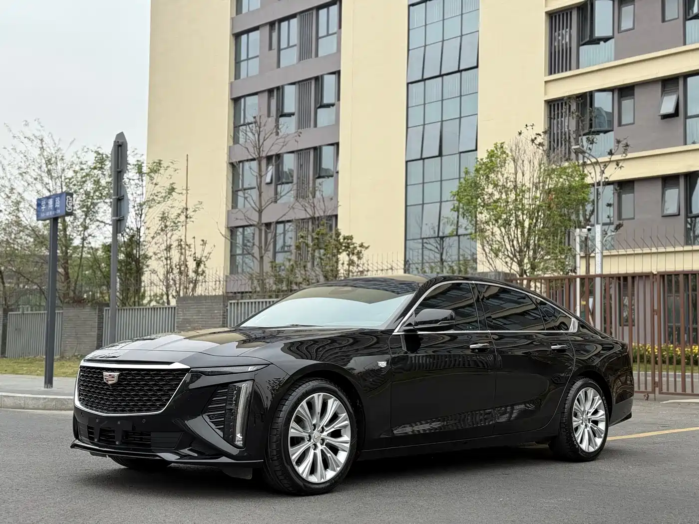 CADILLAC CT6