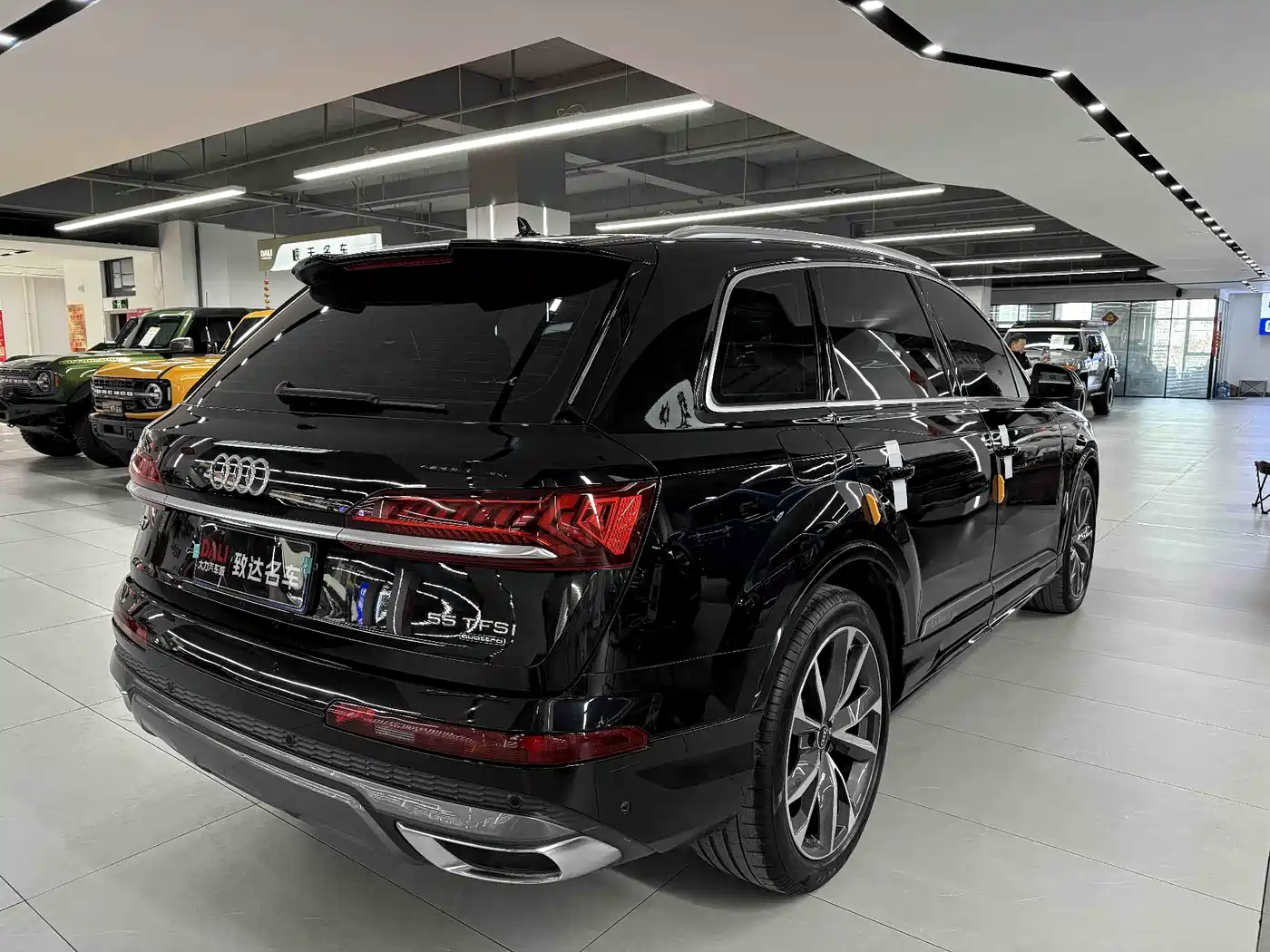 AUDI Q7