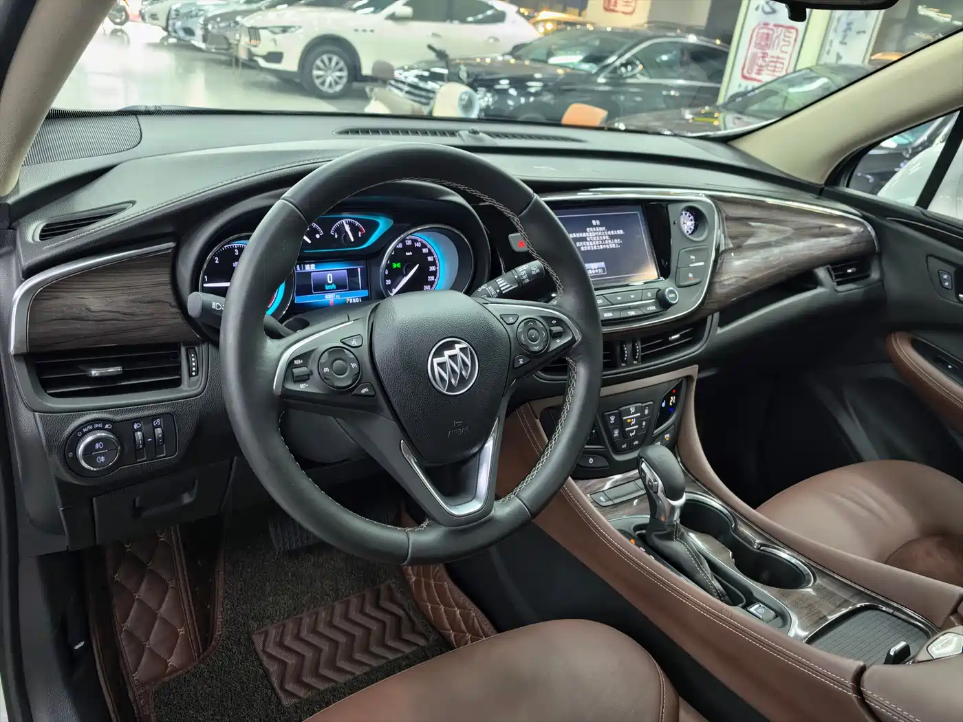 Buick Envision Plus 2017 20T FWD Elite фото 12