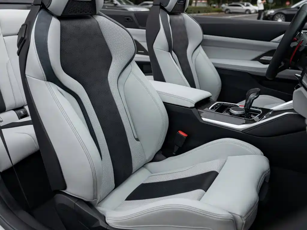 BMW M4 2025 2024 BMW M4 Convertible M xDrive Competition
