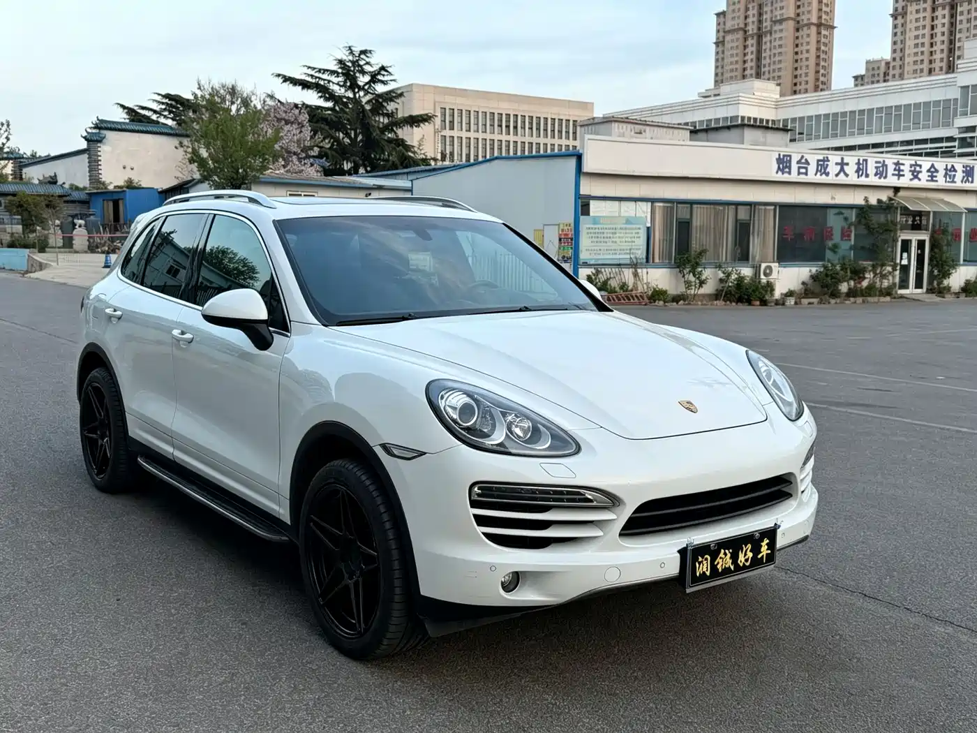 Porsche Cayenne 2014 Cayenne Platinum Edition 3.0T фото 3