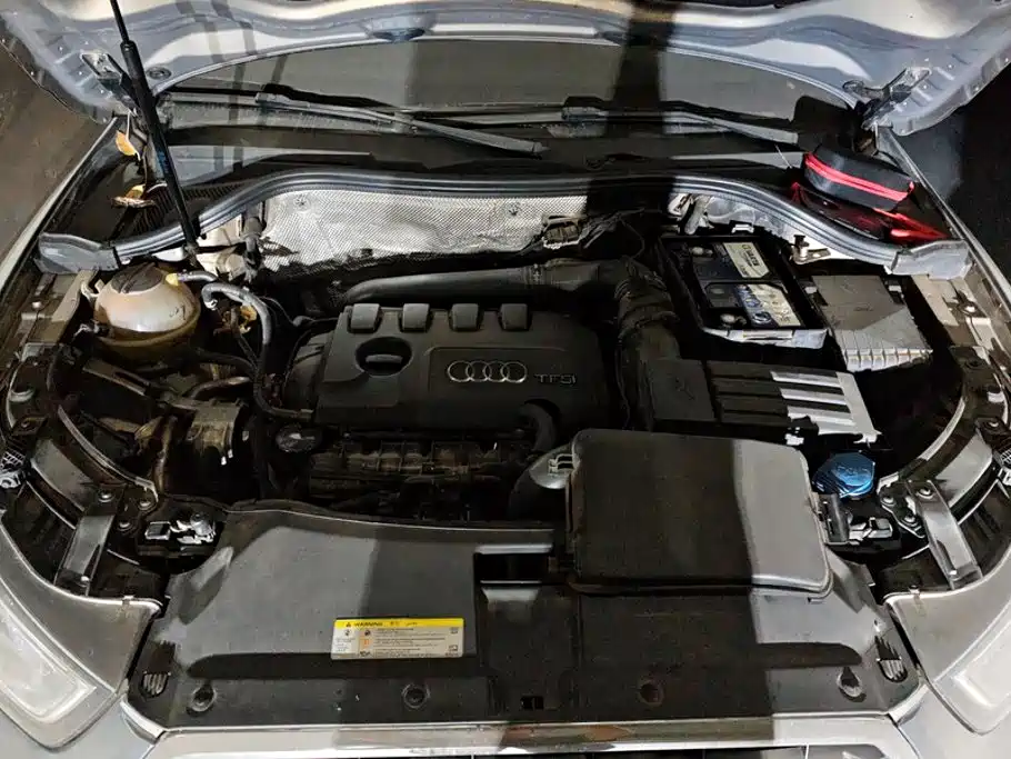 Audi Q3 (Import) 2013 2012 35 TFSI quattro Comfort