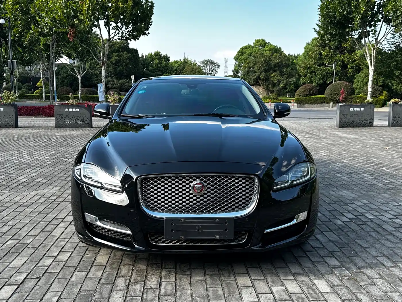 Jaguar XJ 2017 2016 XJL 2.0T 2WD Elegance Business Edition