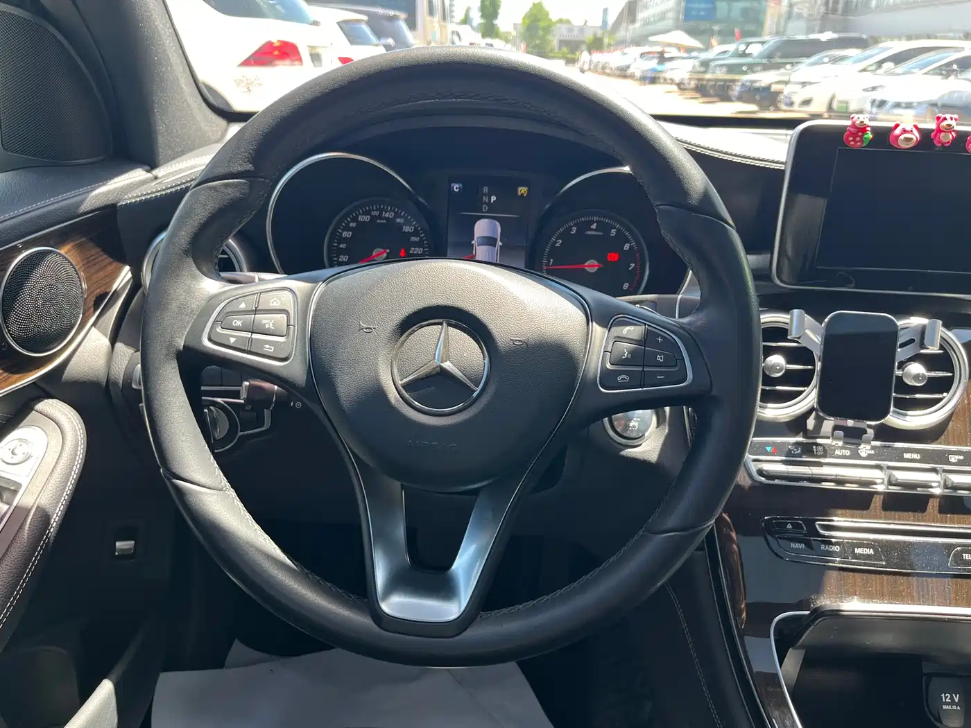 Mercedes-Benz GLC 2019 GLC 260 L 4MATIC Luxury фото 20
