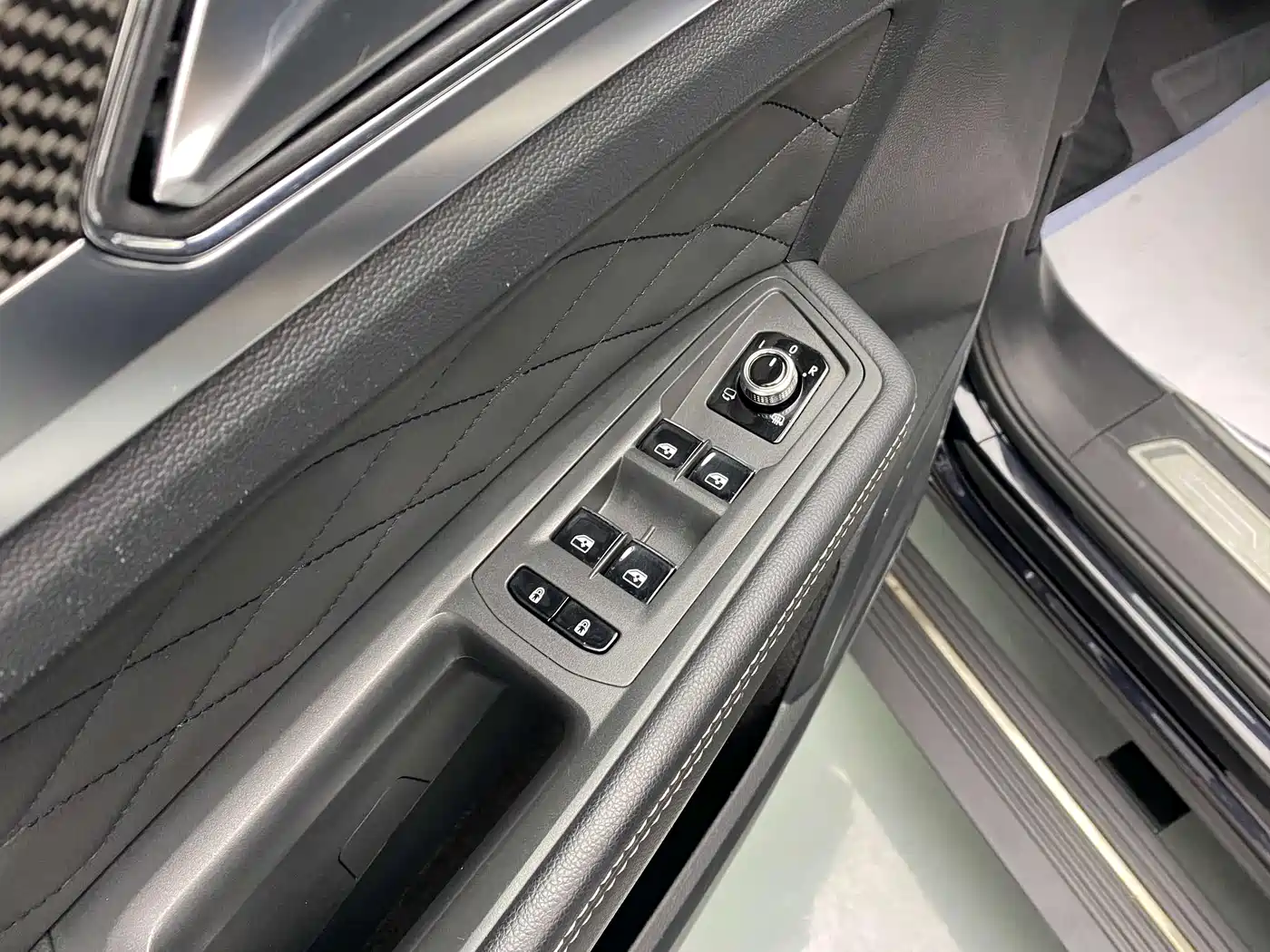 Volkswagen Teramont 2020 Teramont X 380TSI 4WD Premium Luxury фото 31