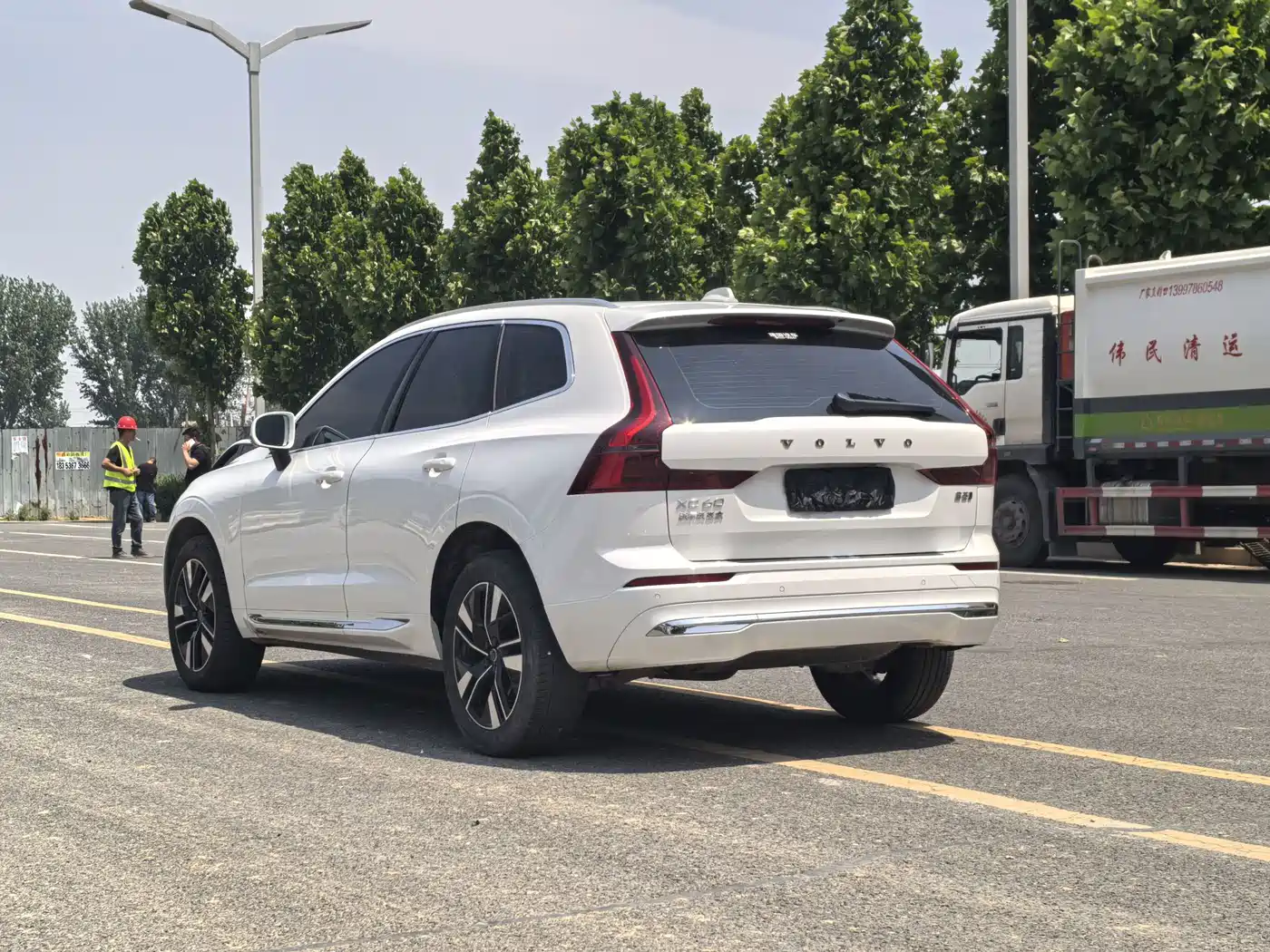 Volvo XC60 2025 2026 Model B5 AWD Premium Luxury
