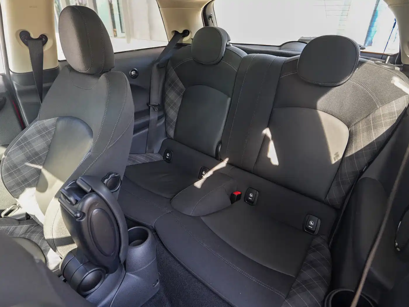 MINI 2016 2.0T COOPER S Manual фото 15