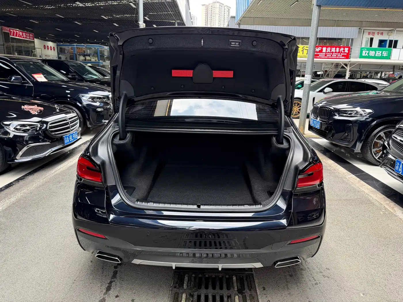 BMW 5 Series 2022 Model Second Facelift 530Li Leading M Sport Package фото 33