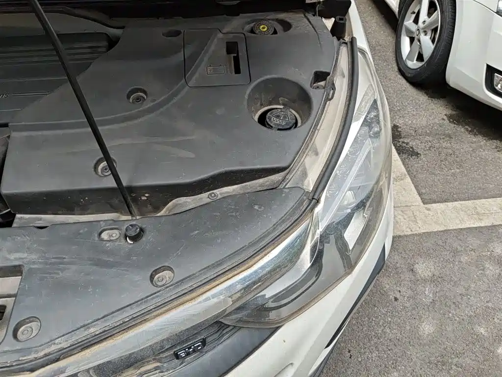 BYD Yuan 2017 1.5L Manual Cool Connect фото 22